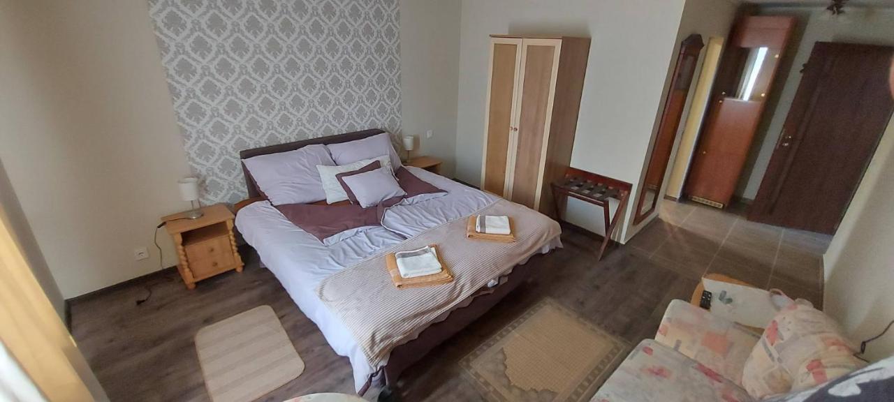 Villa Verteskacsa Vertesacsa Bagian luar foto